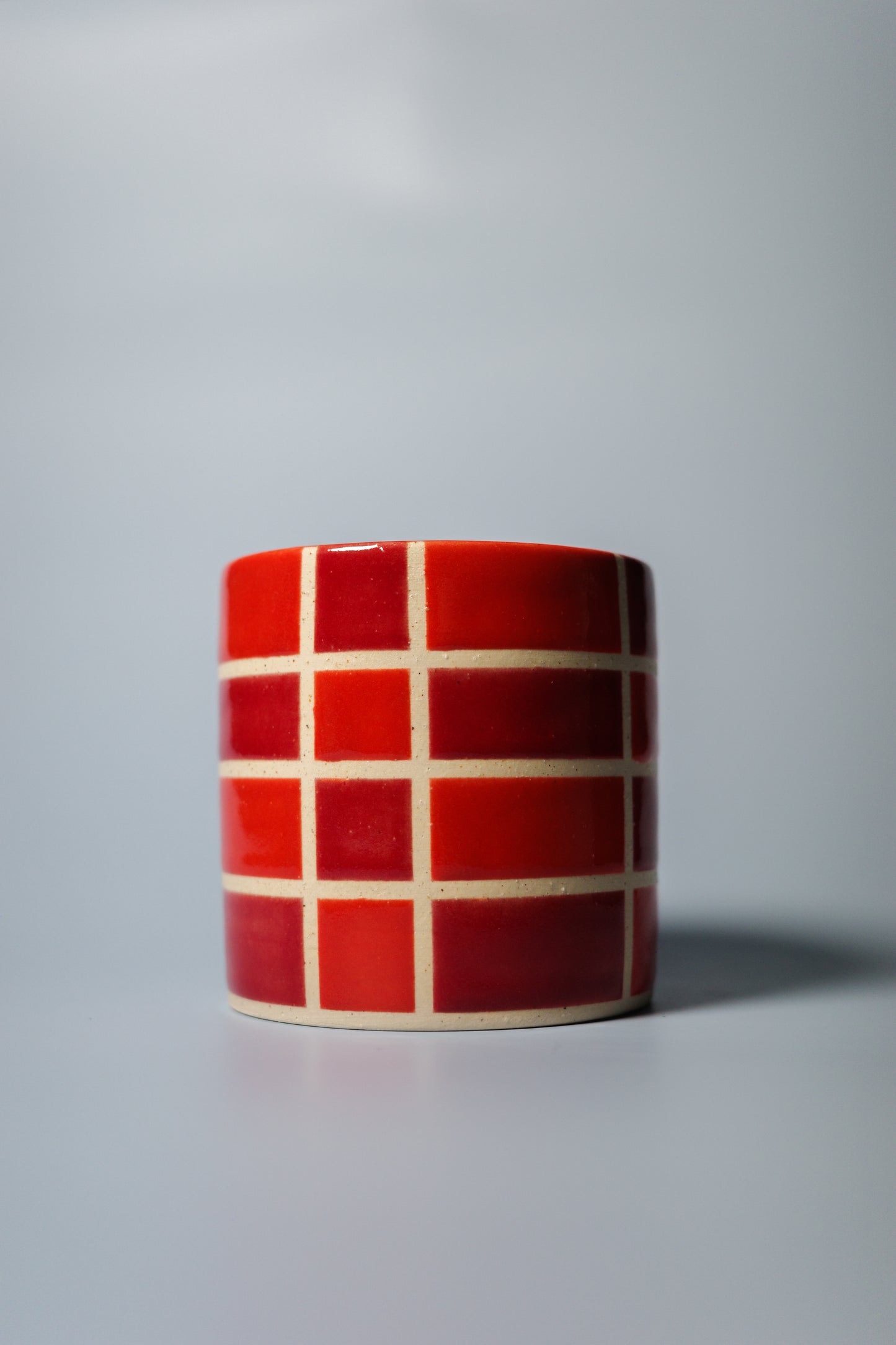 Flat Cup (Two Tone Crimson)