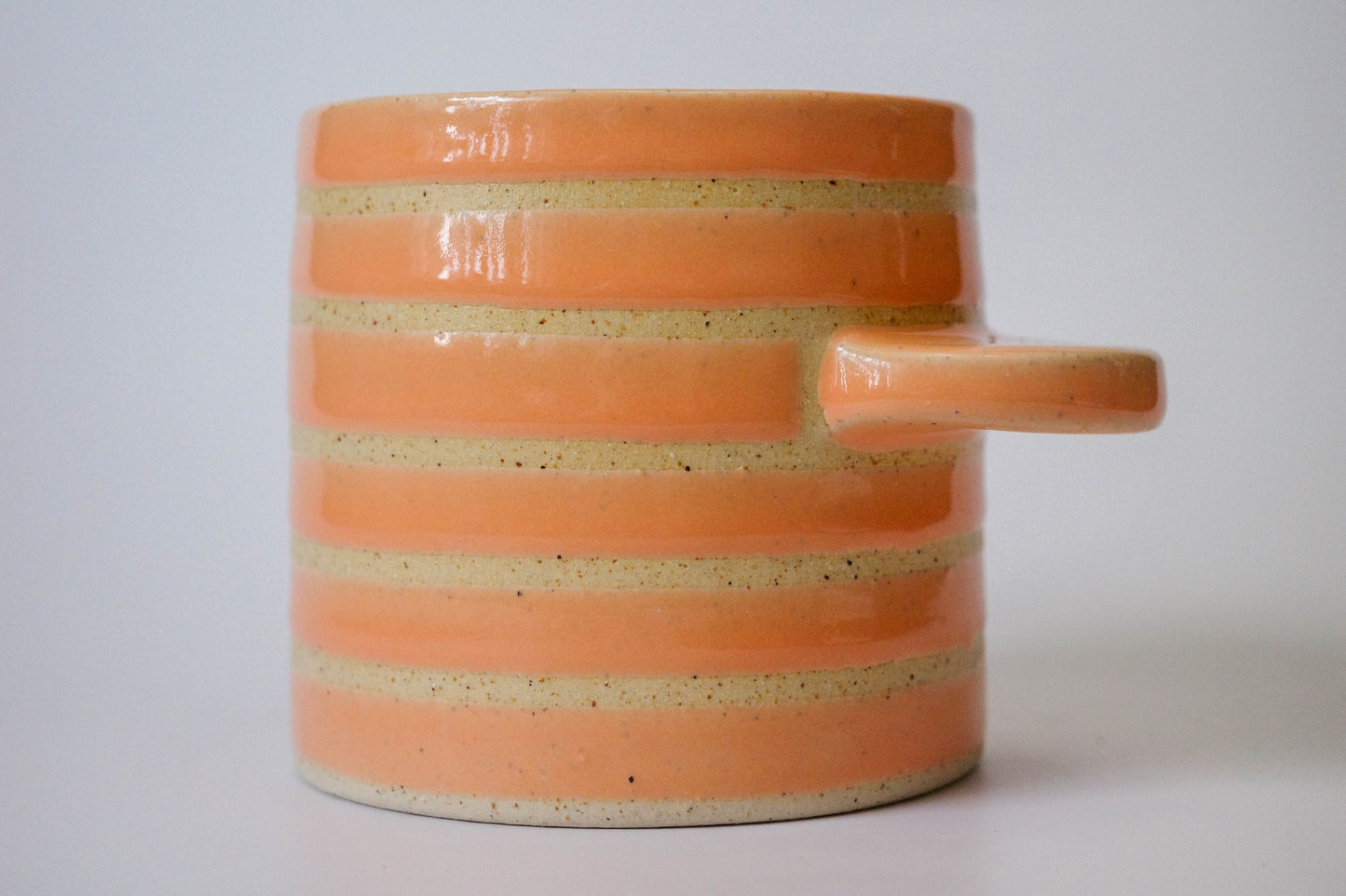 mug (cantaloupe striped)