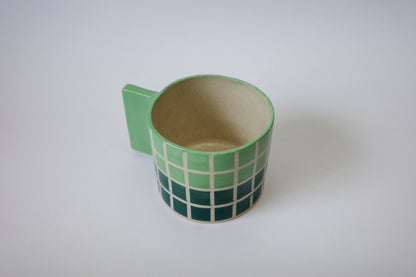 mug (green gradient)