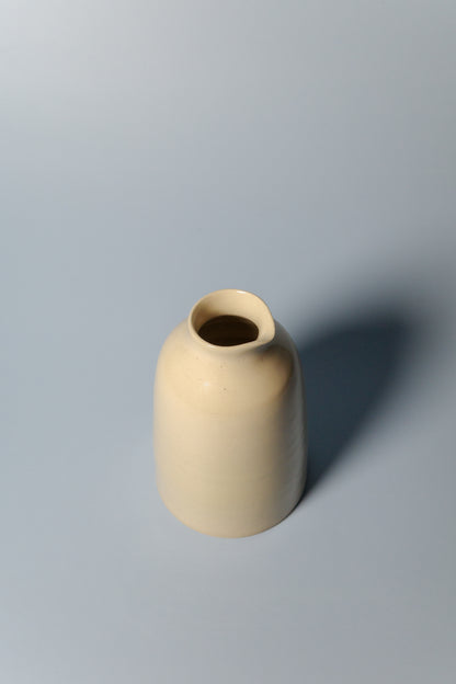 vase with spout