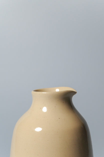 vase with spout