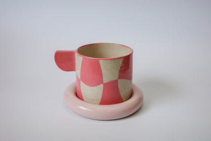 mug (bubblegum checkered)