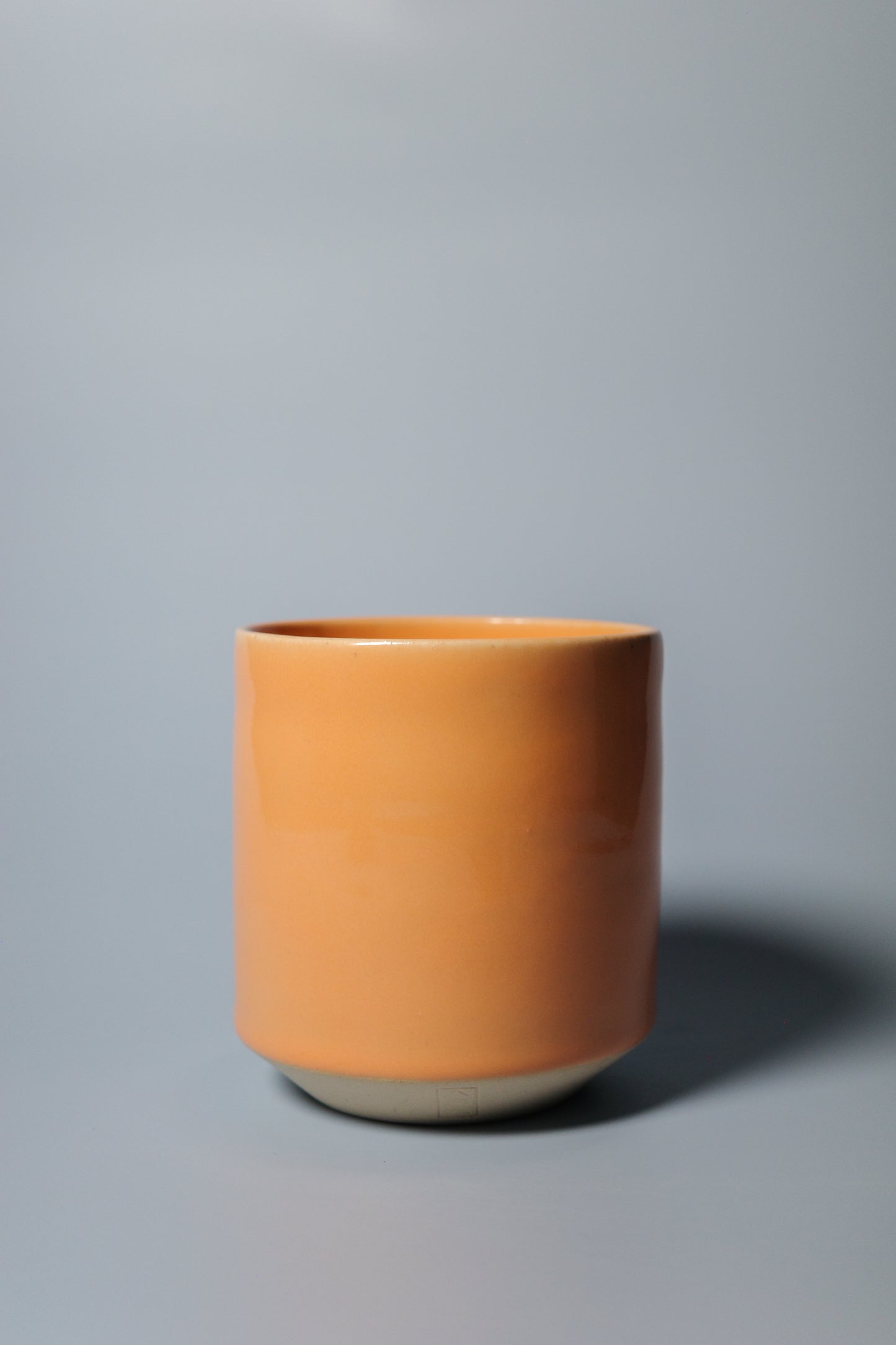 Angled Cup (Cantaloupe)