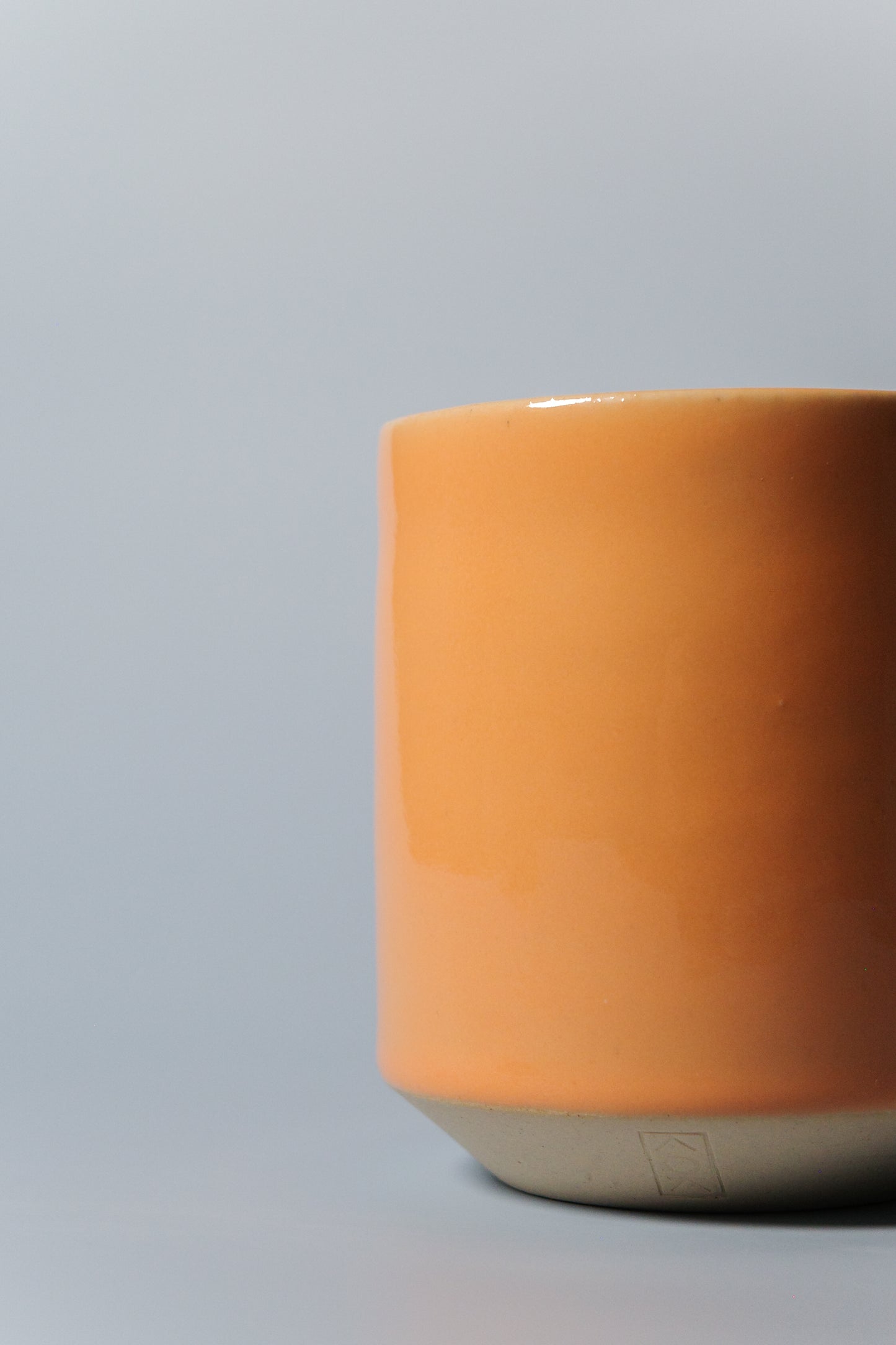 Angled Cup (Cantaloupe)