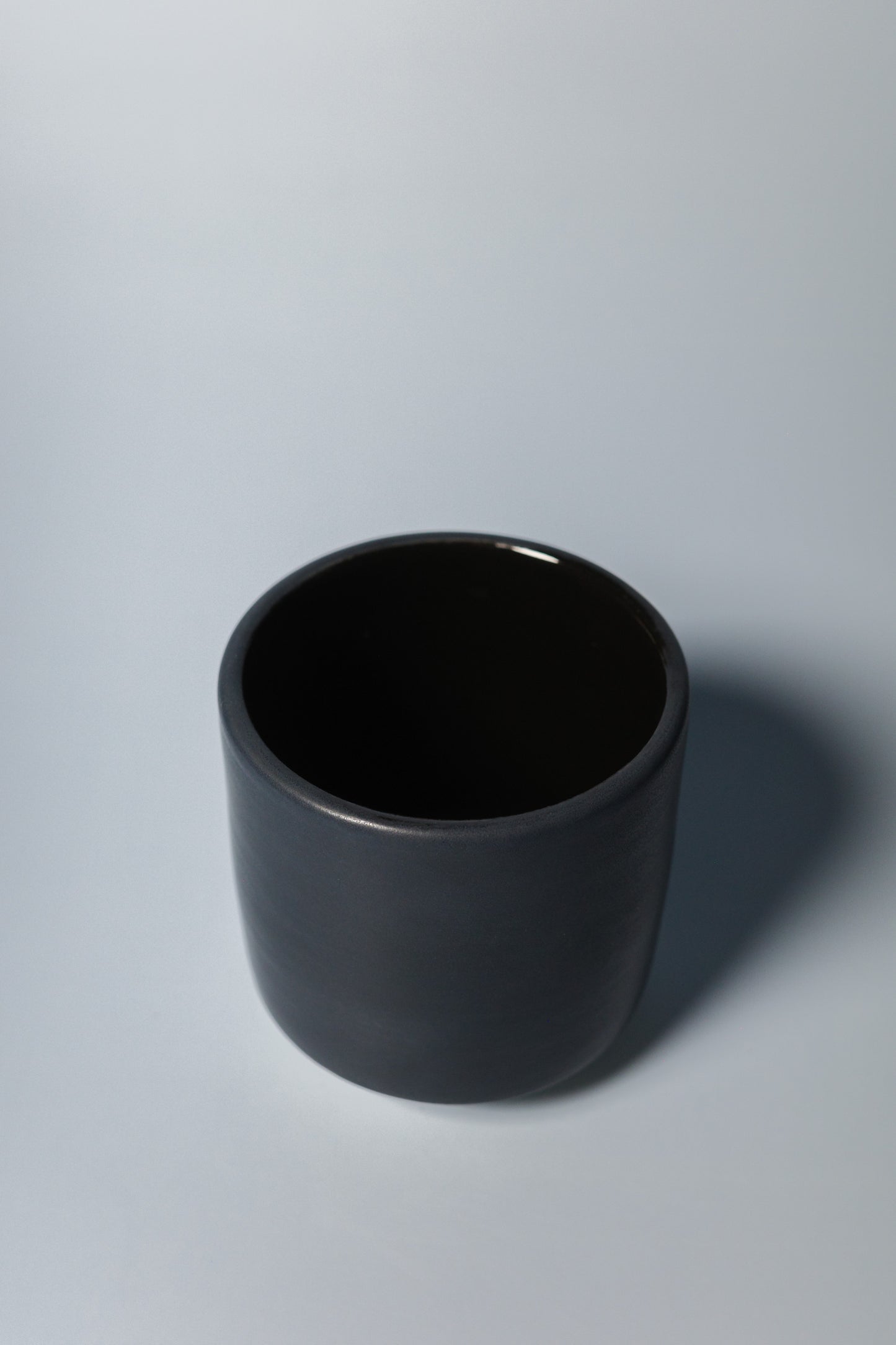 Angled Cup (Split Onyx)