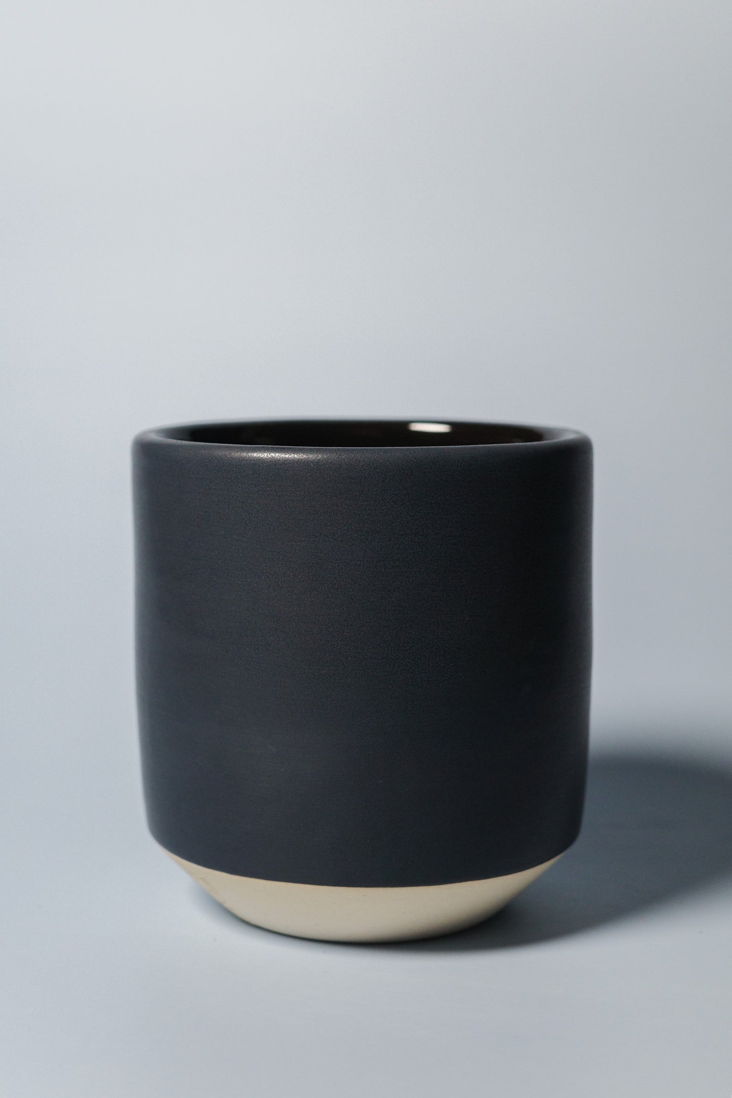 Angled Cup (Split Onyx)