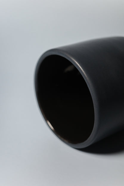 Angled Cup (Split Onyx)