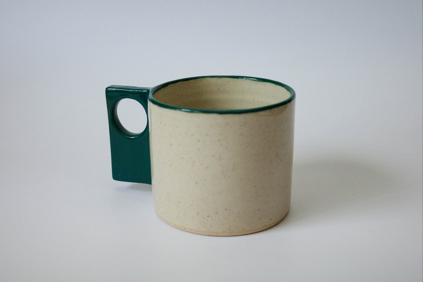 mug (green rim, rectangle handle)