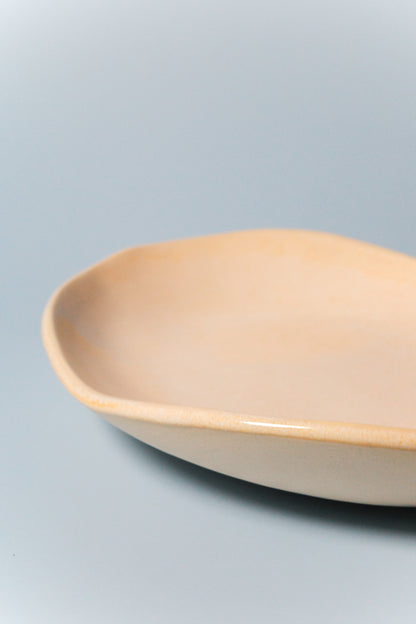 Medium Handbuilt Plate (Sunlit Cream)