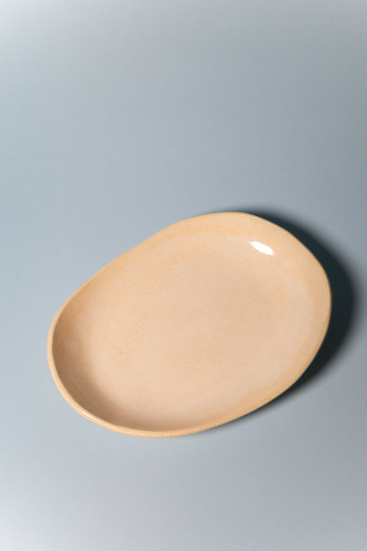 Medium Handbuilt Plate (Sunlit Cream)