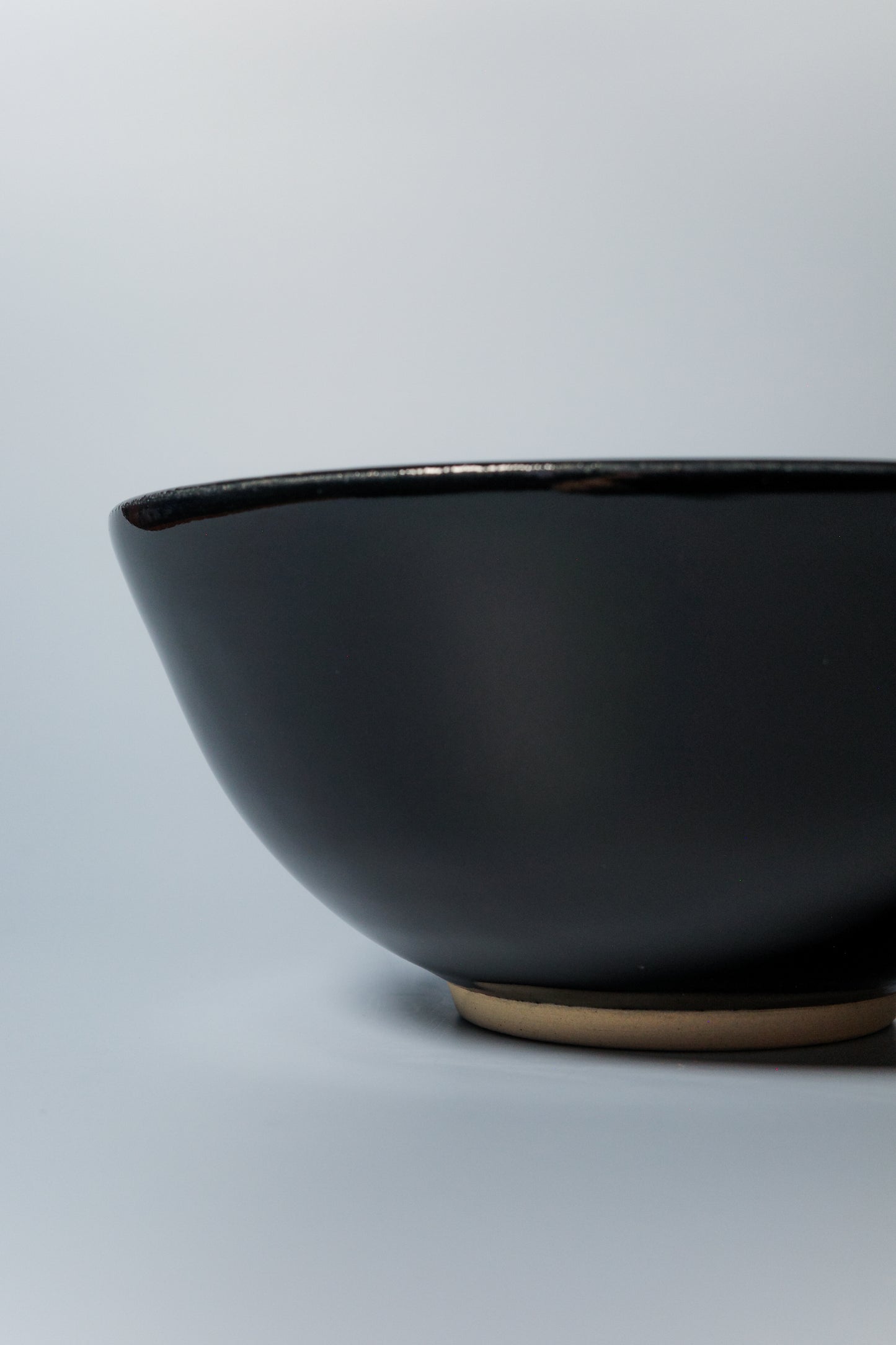 Small Bowl (Onyx)